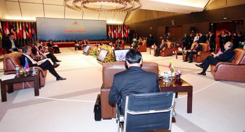 SIDANG KEMUNCAK ASEAN KE-17