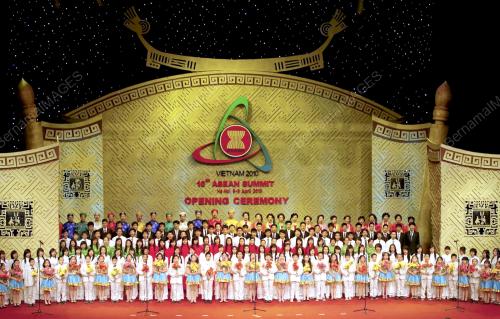 ASEAN SUMMIT