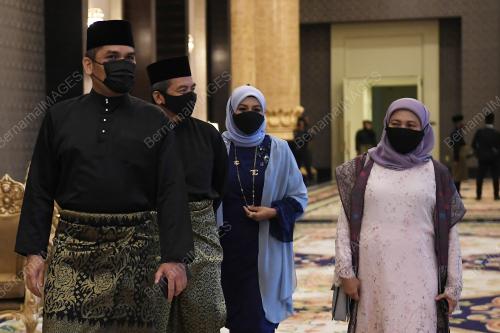 ISTIADAT PENGURNIAAN SURAT CARA PELANTIKAN