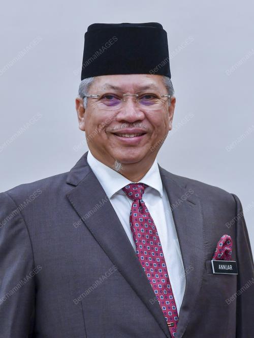 TAN SRI ANNUAR MUSA