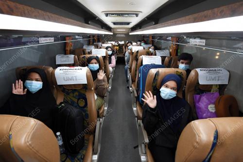 PENGHANTARAN PELAJAR KE KAMPUNG HALAMAN