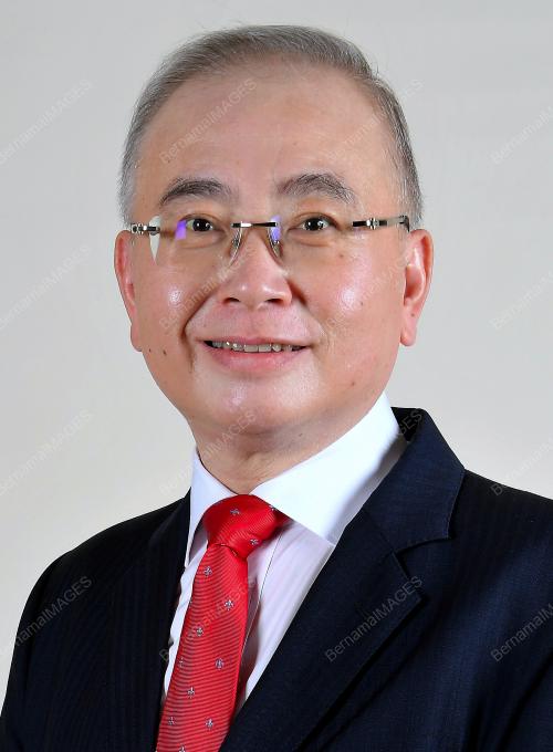 DATUK SERI WEE KA SIONG