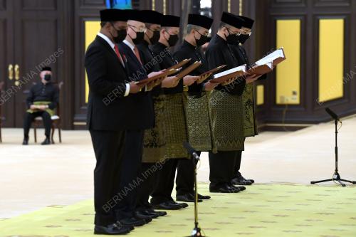 AL SULTAN ABDULLAH RI'AYATUDDIN AL MUSTAFA BILLAH SHAH