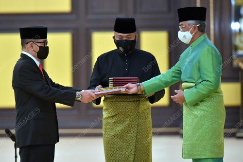 DATUK SERI PANGLIMA DR MAXIMUS JOHNITY ONGKILI