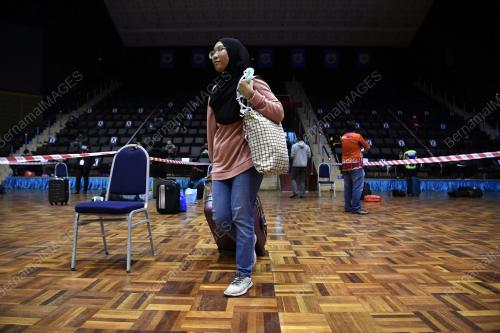 PELEPASAN PELAJAR KE KAMPUNG