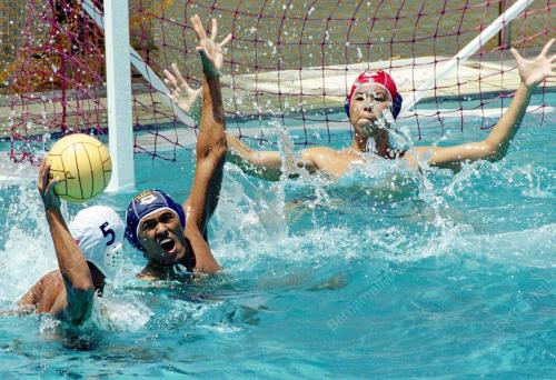 WP01-15_09_2001_WATERPOLO_02022016