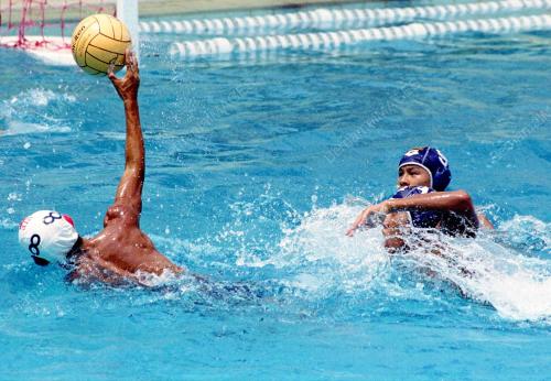 WP02-13_09_2001_WATER_POLO_02022016