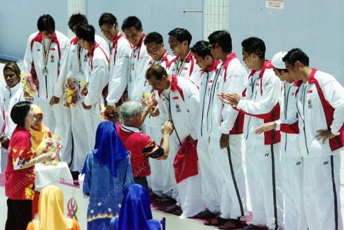 WP05-15_09_2001_WATERPOLO_02022016