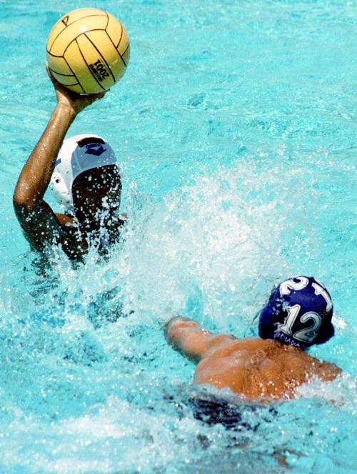 WPO2-14_09_2001_WATERPOLO_02022016