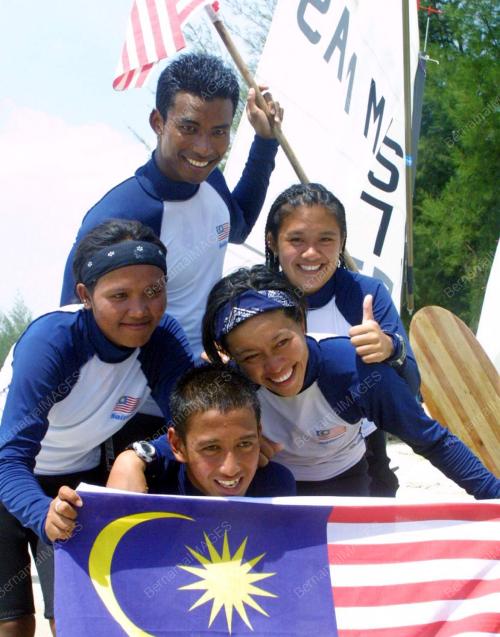 YA03-15_09_2001_GOLD_MEDAL_02022016