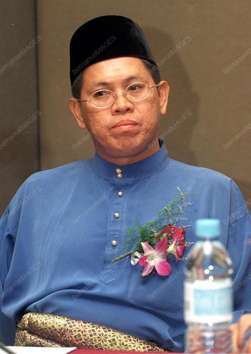 YBKPH_EXECUTIVE_CHAIRMAN_08012016