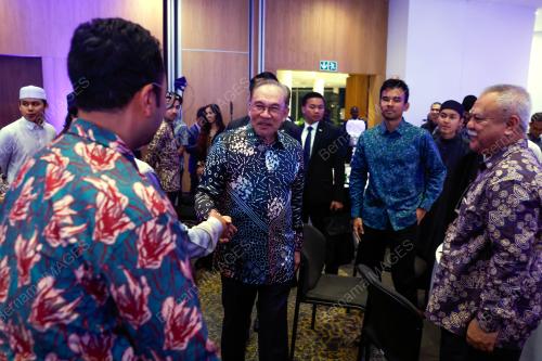 DATUK SERI ANWAR IBRAHIM