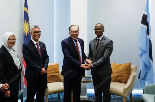 DATUK SERI ANWAR IBRAHIM