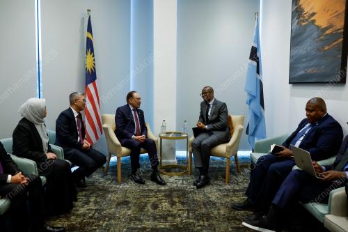 DATUK SERI ANWAR IBRAHIM