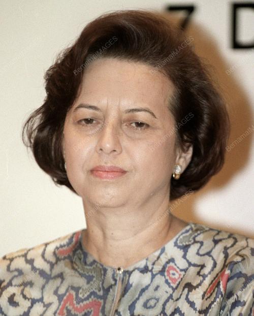 ZETI_AKHTAR_AZIZ_15012016